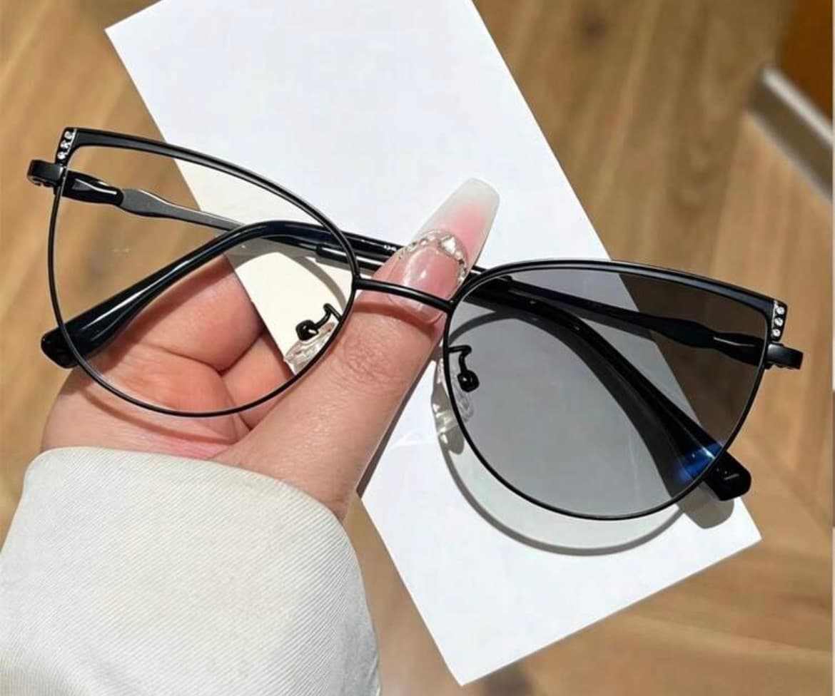 Lunettes 2 en 1 : anti lumière bleu et solaire 