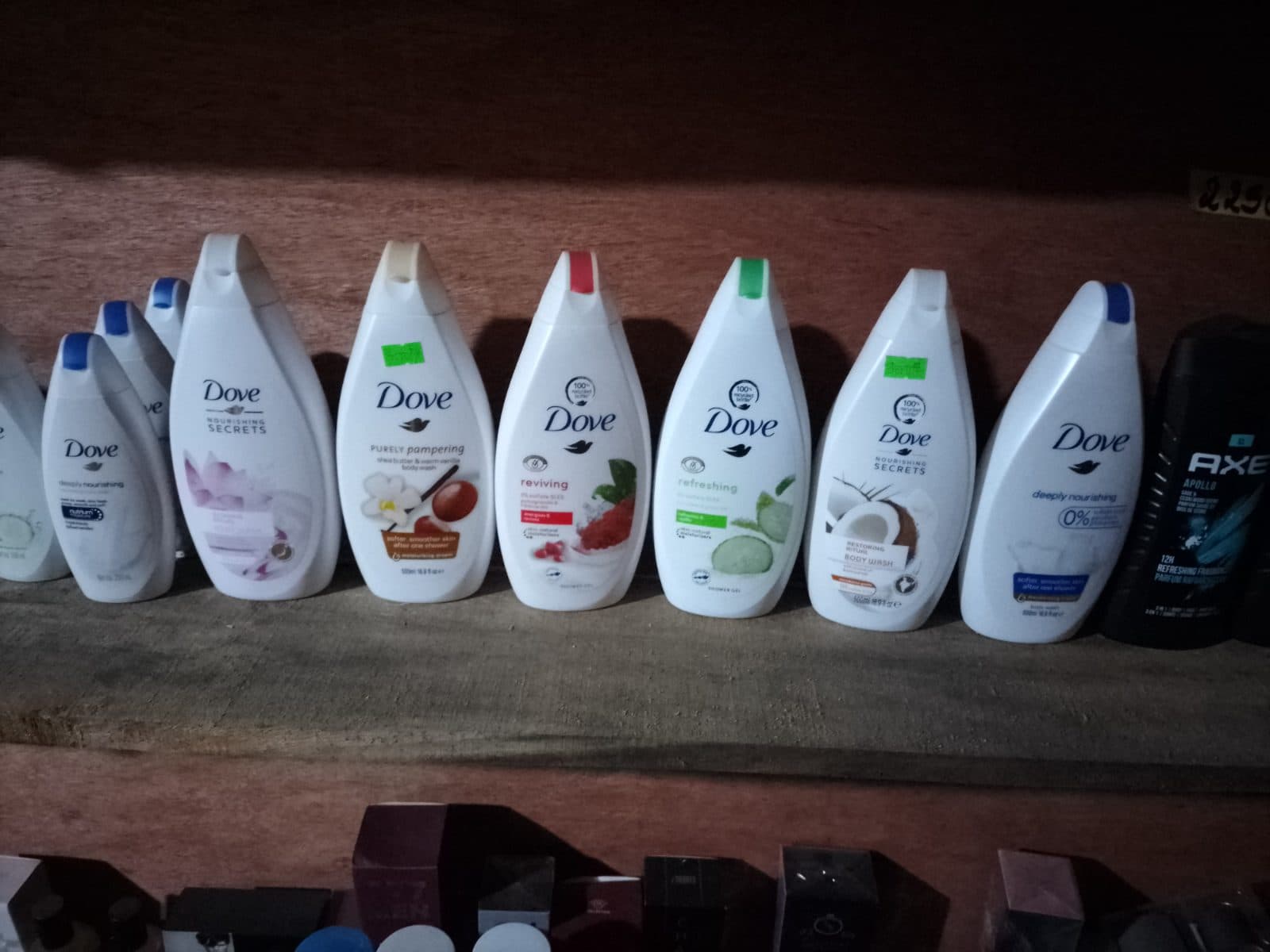 Gel douches Dove disponible